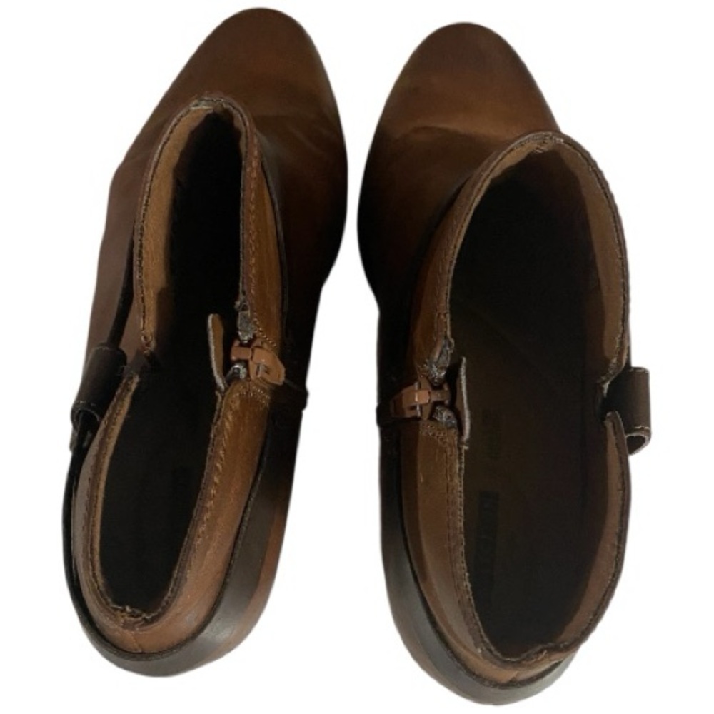 Clarks Leather Booties, Neutral,Sz 9, Sustainable, Timeless,Capsule wardrobe - Picture 7 of 15